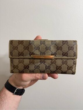 Women’s Gucci Long Coated Canvas Wallet